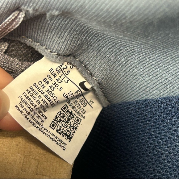 Nike Men’s React x Infinity Run 4 Sneakers Size 12.5 Gray NWT - Picture 8 of 9